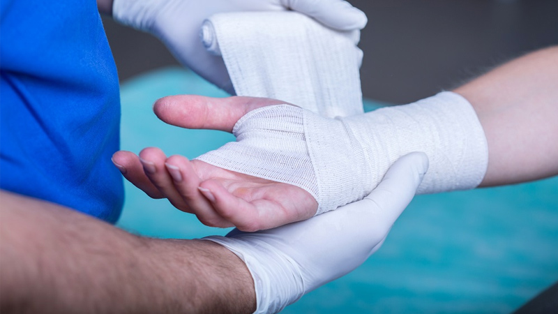 مراقبت از زخم جراحی در منزل